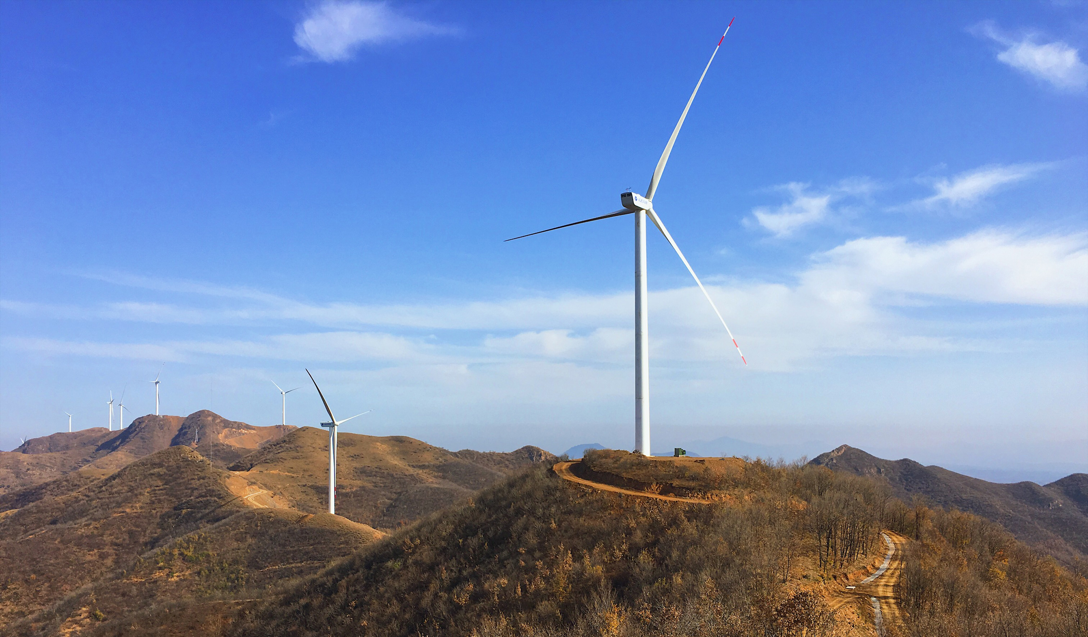 抖圈股份与华能新能源召开年度战略相助深化聚会