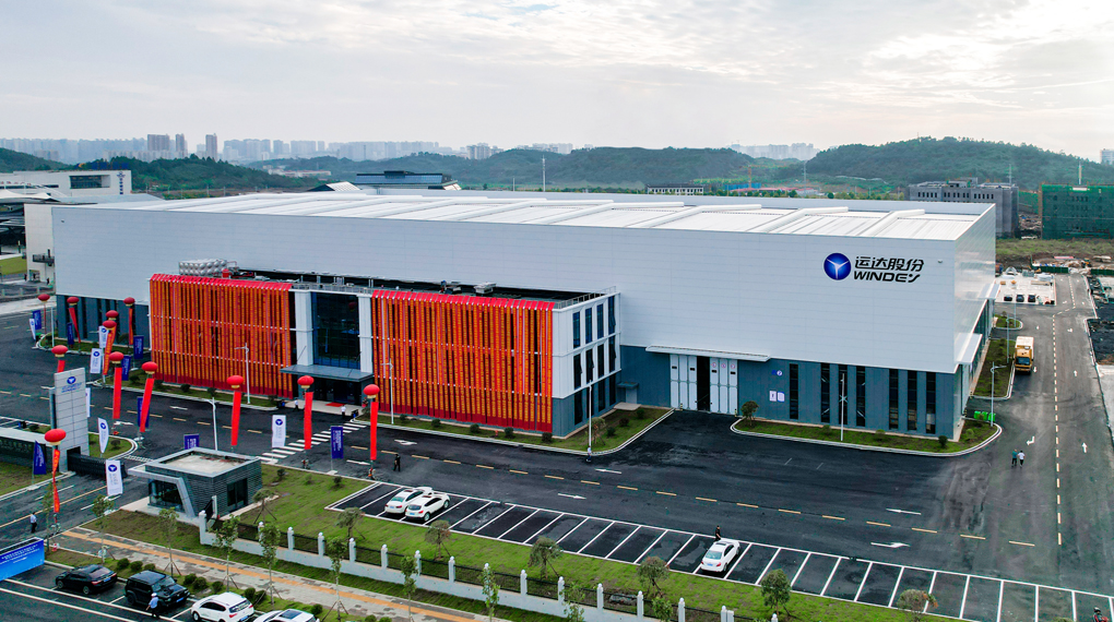 抖圈股份永州基地首台大兆瓦机组下线