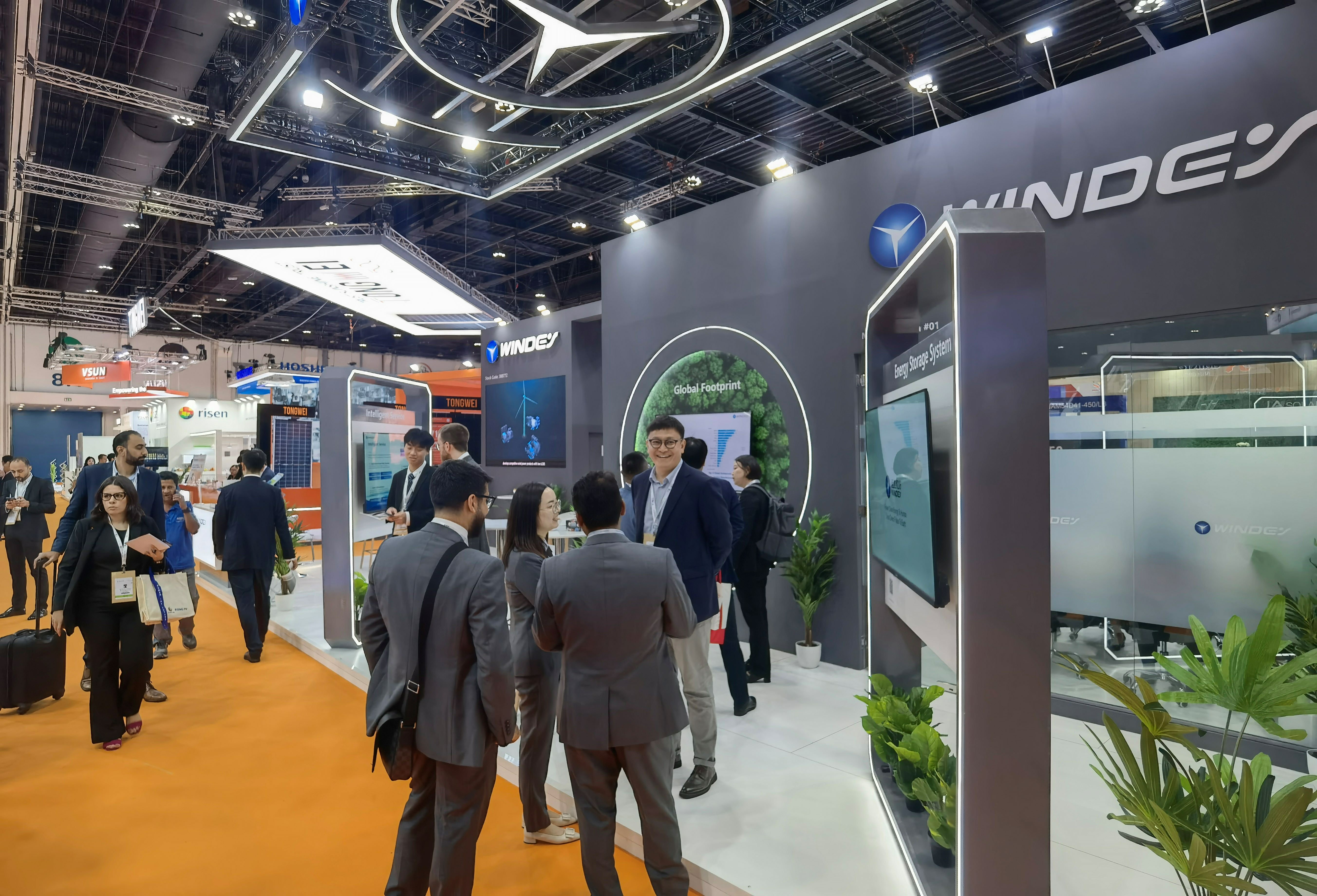 直击会。。。《度煞菥蘖料2024中东天下未来能源峰会