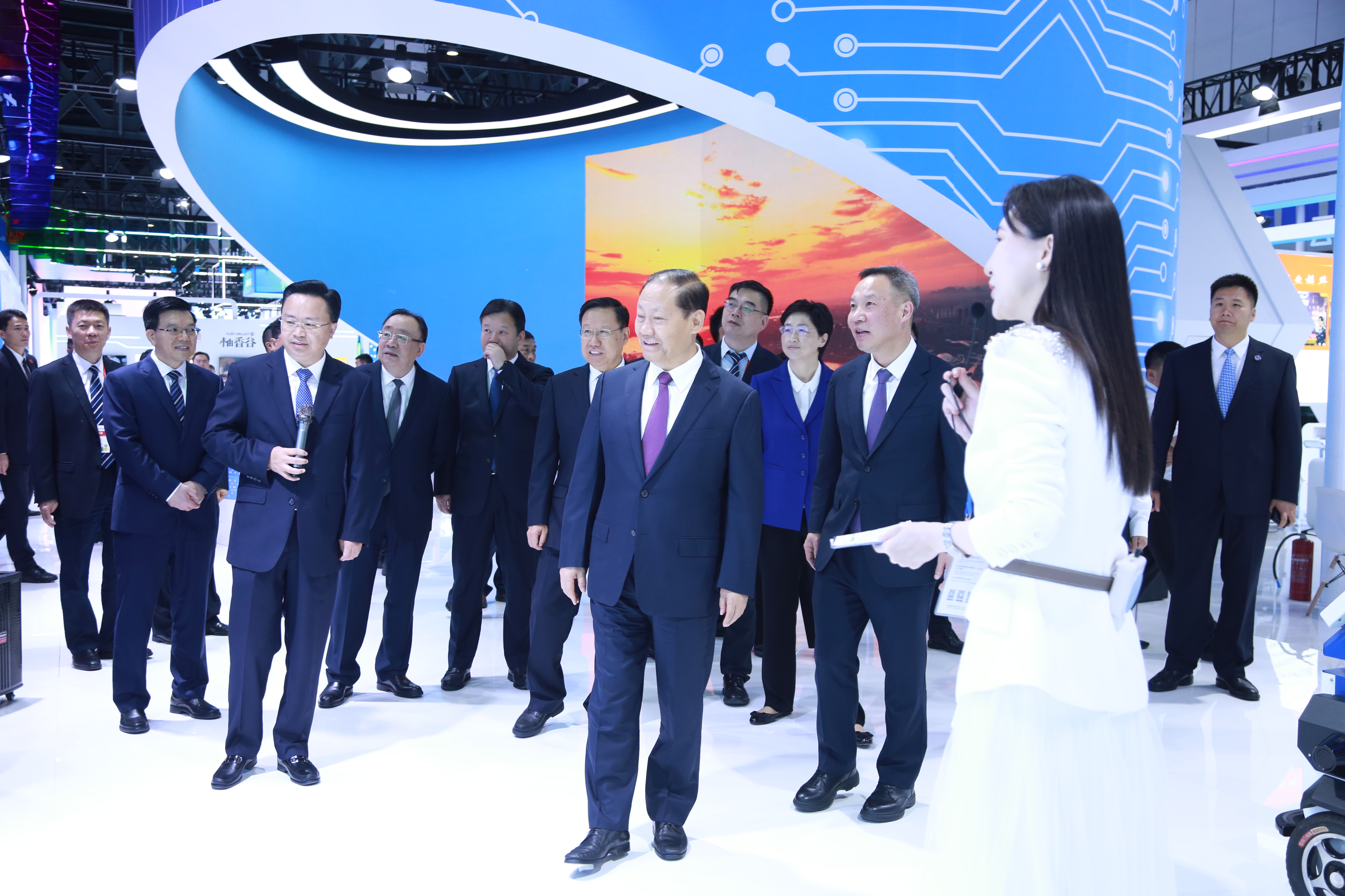 抖圈股份亮相中国西部国际博览会